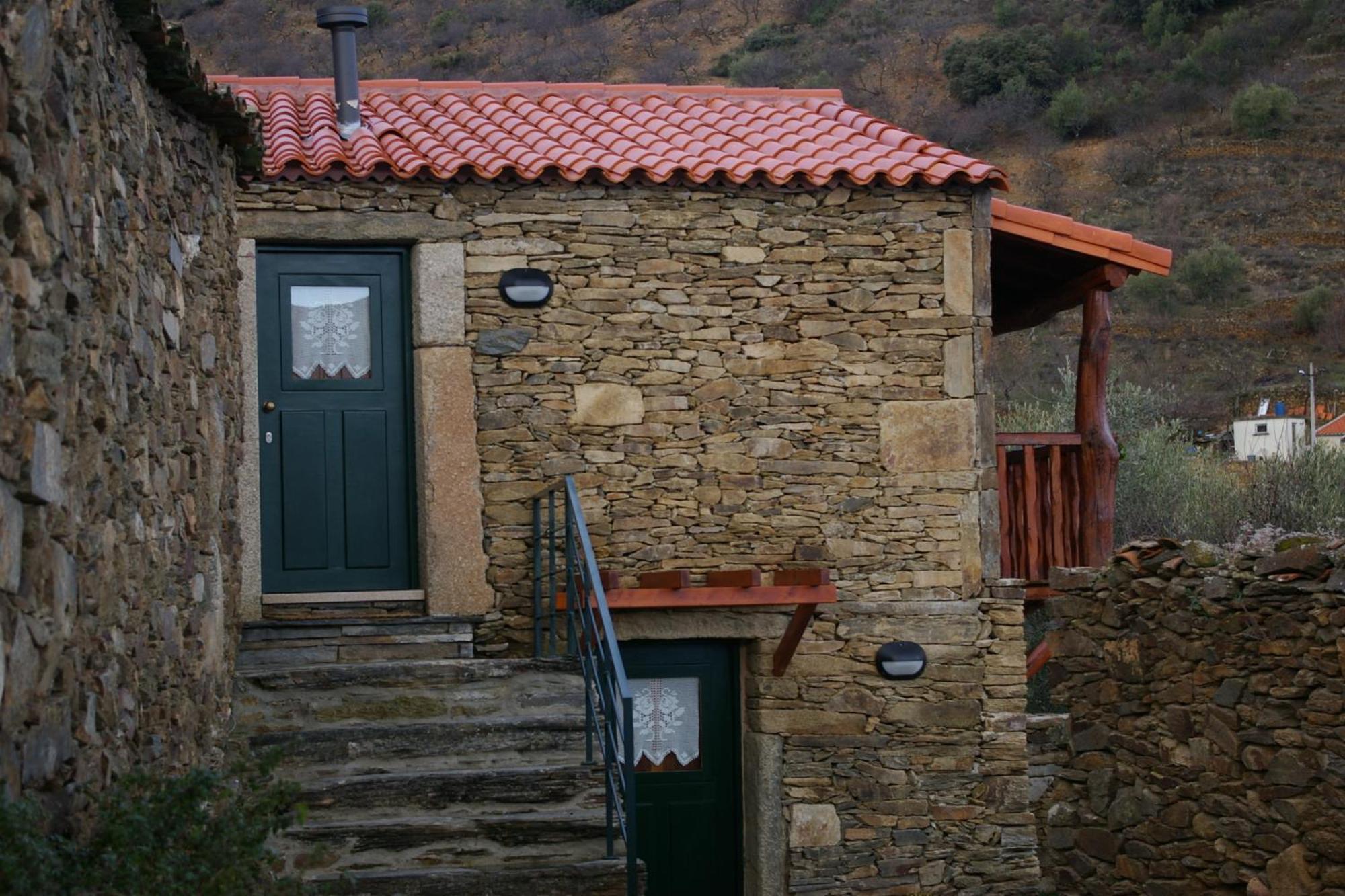 ヴィラ・ノーヴァ・デ・フォス・コア Bairro Do Casal - Turismo D'Aldeiaゲストハウス 部屋 写真